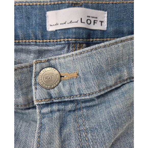 Womens Distressed Stretch Cut-Off Booty Denim Shorts 32 Grunge Frayed Dip Hem - Picture 2 of 6